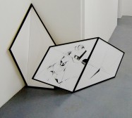 Nina Annabelle Märkl | Diese nicht ganz Zusammenpassung | Exhibition view | Kunstarkaden | München | photo: Tom Garrecht