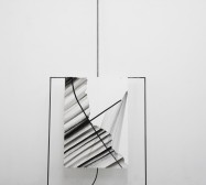 Ornament und Off-Form Konstellation 7| 250 x 120 x 20 cm | Tusche auf Papier, Stahl, Magnete | 2019