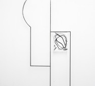 Off-Ornament Konstellation 8 | 250 x 120 x 200 cm | Tusche auf Papier, Stahl, Magnete | 2019