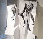 Triple Folds 3 | Tusche auf gefaltetem Papier, Cutouts, Makrolon, Holz, Magnete, Archivkarton | 70 x 80 x 30 cm | 2021