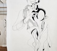Prozession, Figur 1, Heroine, Detail | 210 x 95 cm | Tusche auf Leinwand | 2025